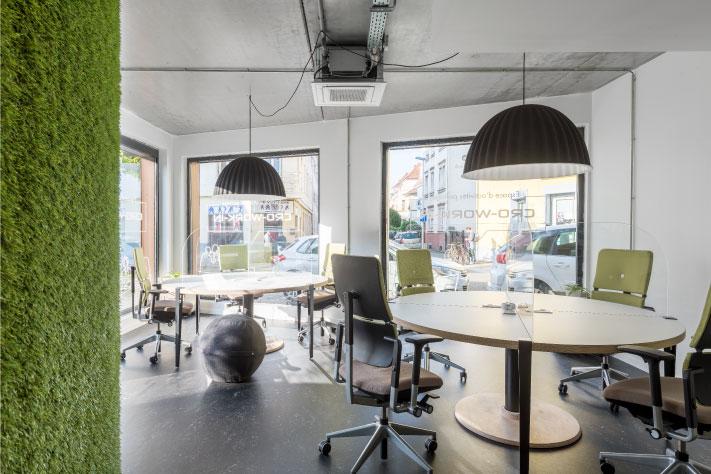 CRO-WORK-IN Coworking & Event Space