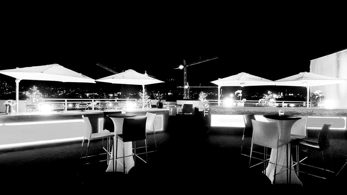 Penthouse Event & Business Suite