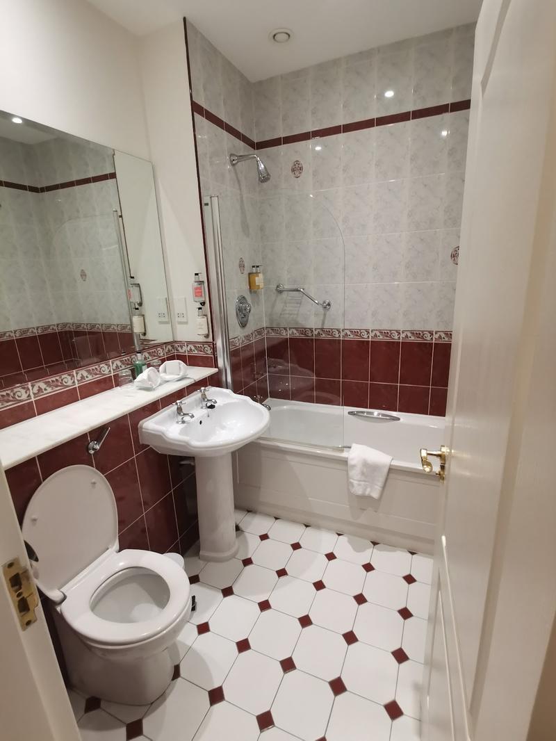 Ambassador Hotel — photo 3