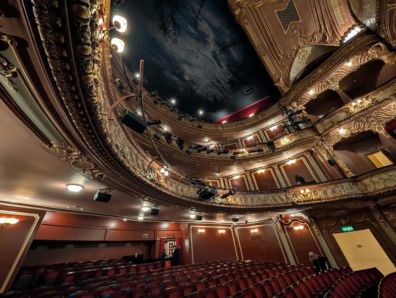 Apollo Theatre