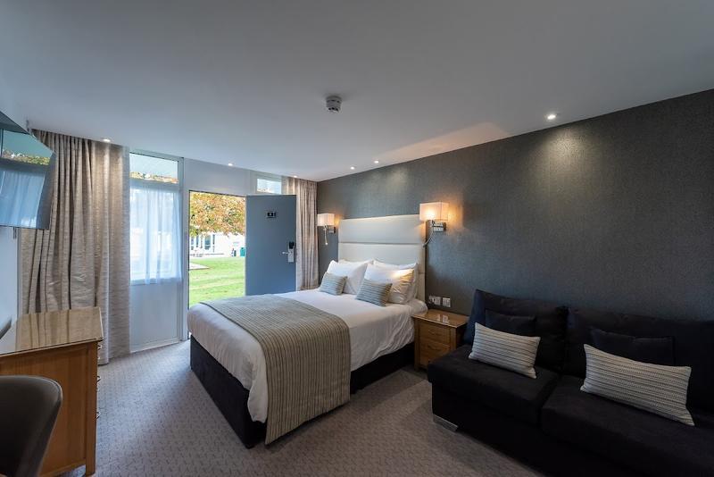 The Barnstaple Hotel — photo 2