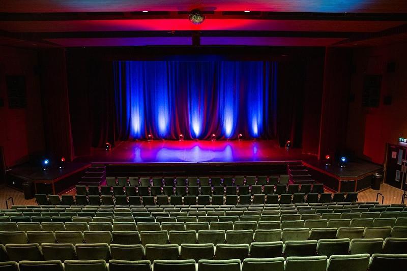 Beck Theatre Hayes