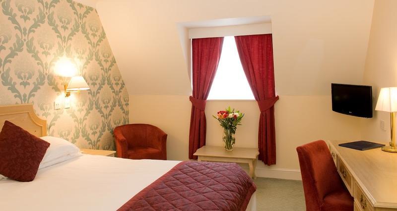Best Western Calcot Hotel — photo 2