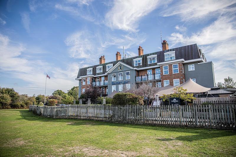 Brockenhurst Hotel