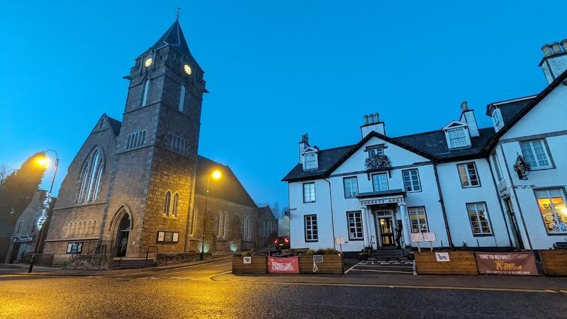 Burnett Arms Hotel