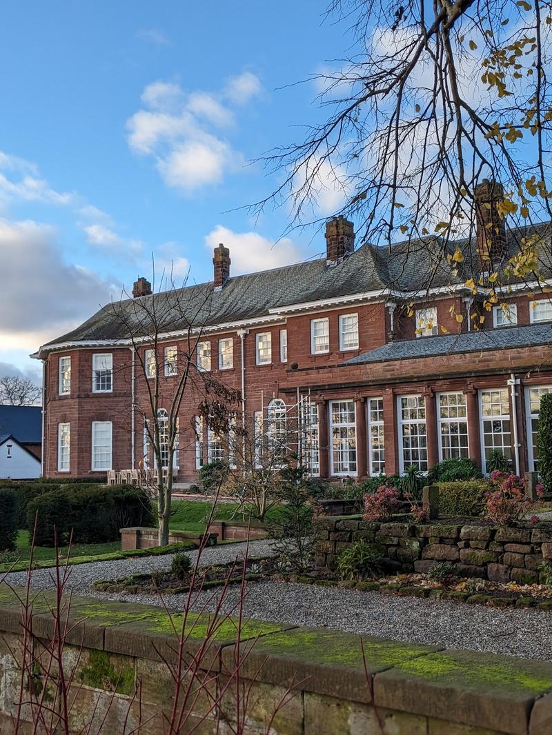 Burton Manor College