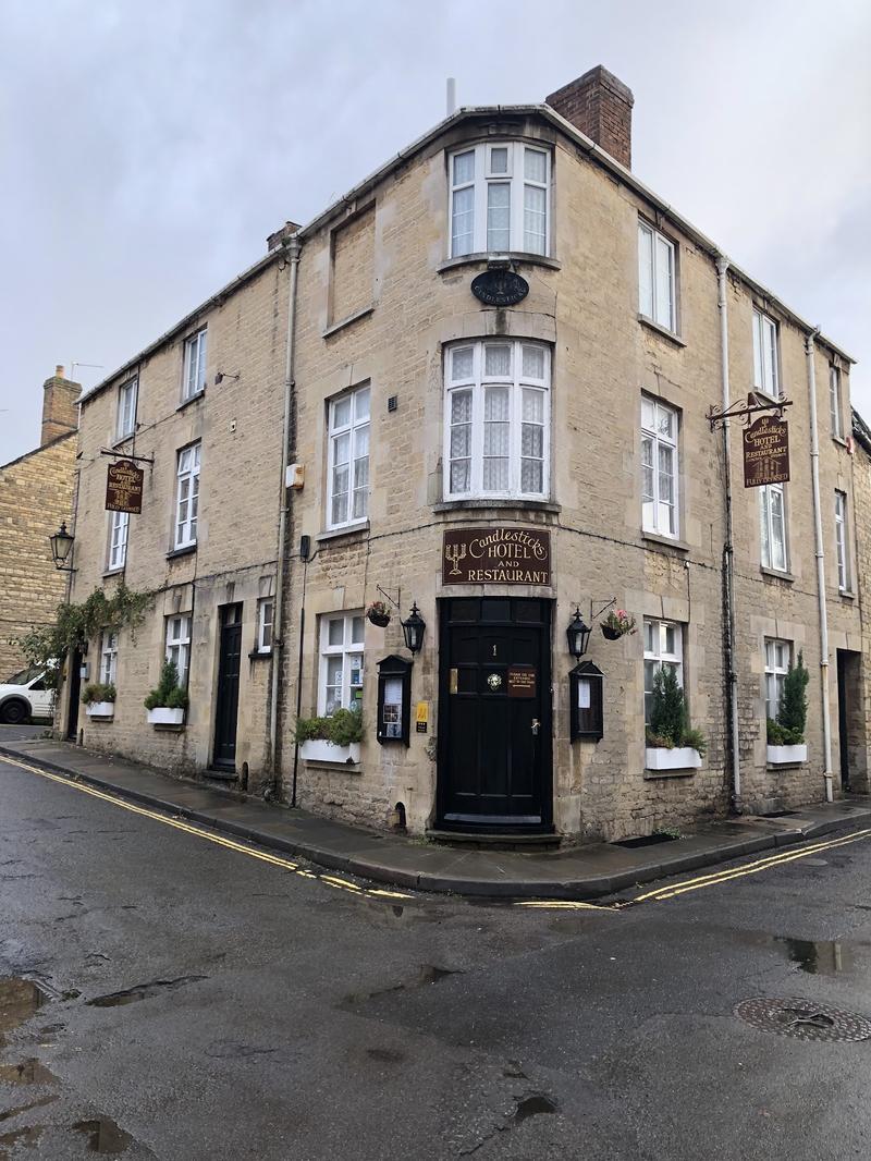 Candlesticks Hotel