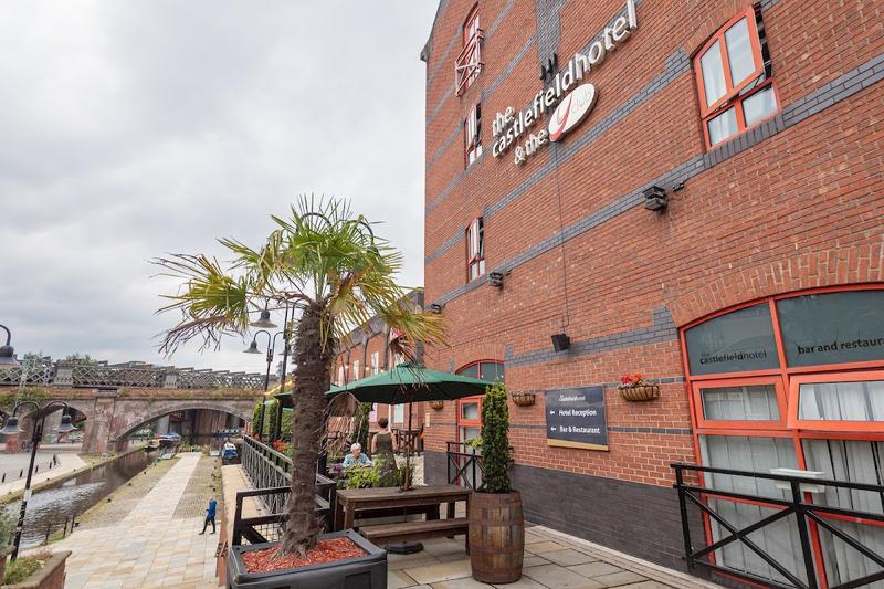 Castlefield Hotel
