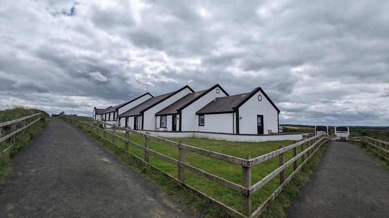 Causeway Hotel