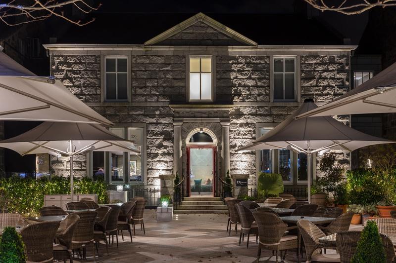 Chesters Hotel & Restaurant