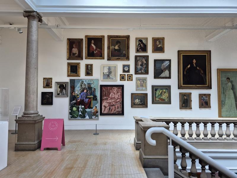 Leeds City Art Gallery — photo 3