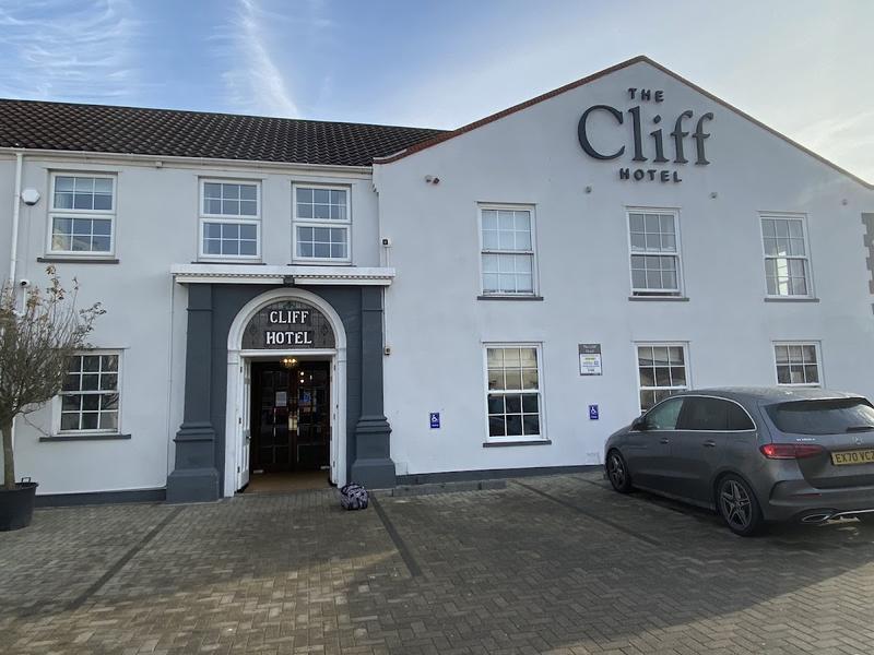 Cliff Hotel