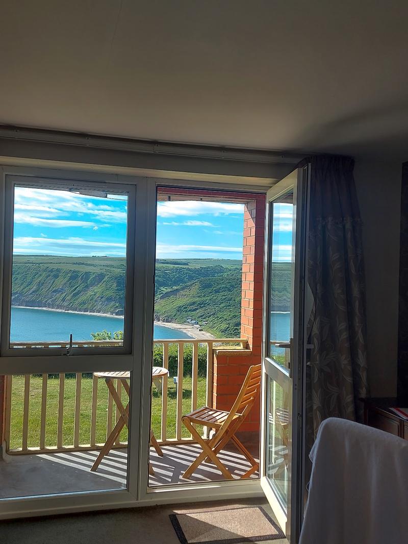 Cliffemount Hotel