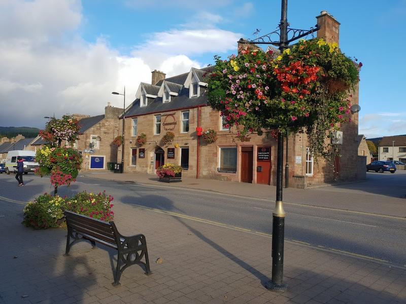 Commercial Hotel Alness