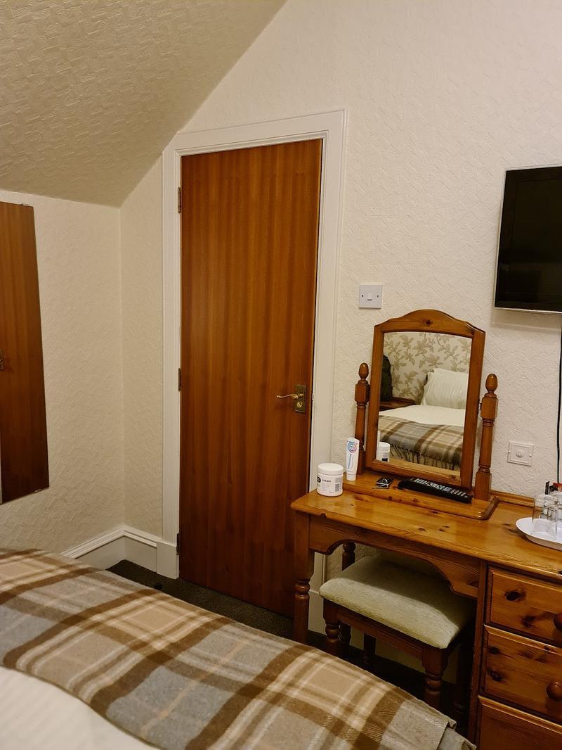 The County Hotel — photo 2