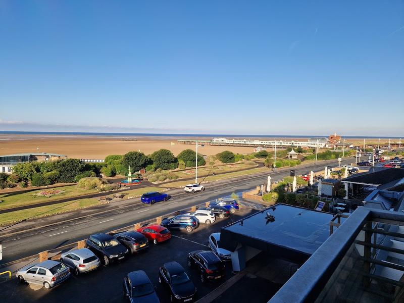 Dalmeny Hotel