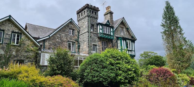 Dolmelynllyn Hall