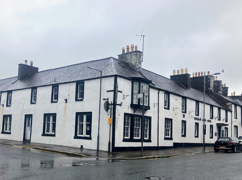 Douglas Arms Hotel