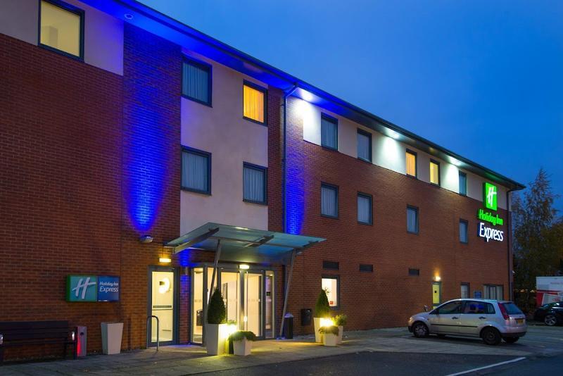 Holiday Inn Express Bedford