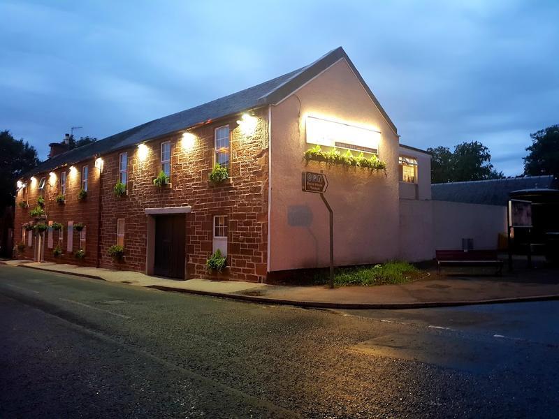 Fairburn Hotel