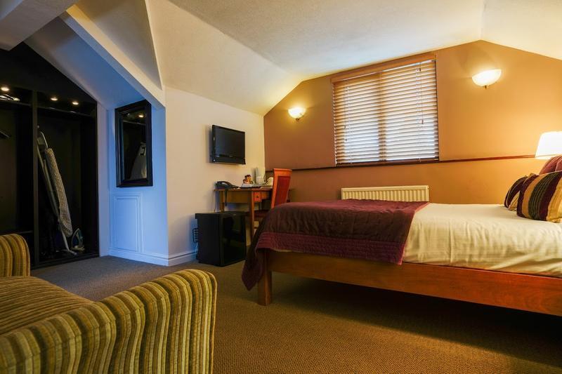 Gomersal Park Hotel — photo 2