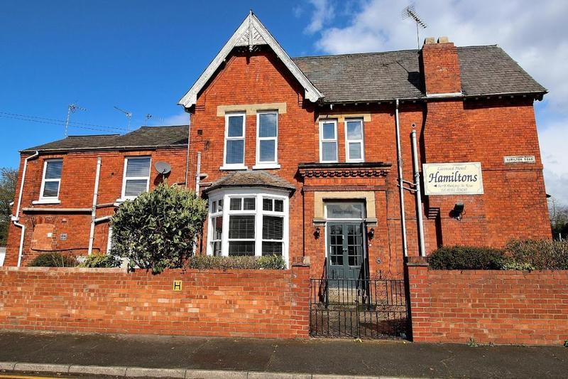 Hamilton Hotel Lincoln