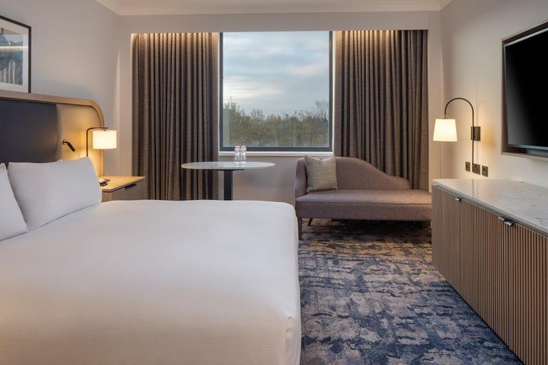 Hilton Dublin Airport Hotel — photo 2