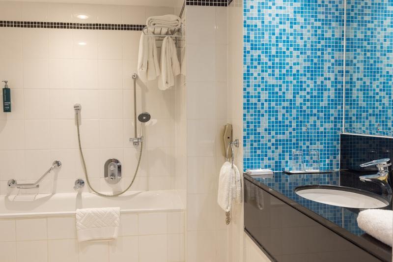 Hilton Dublin Airport Hotel — photo 3