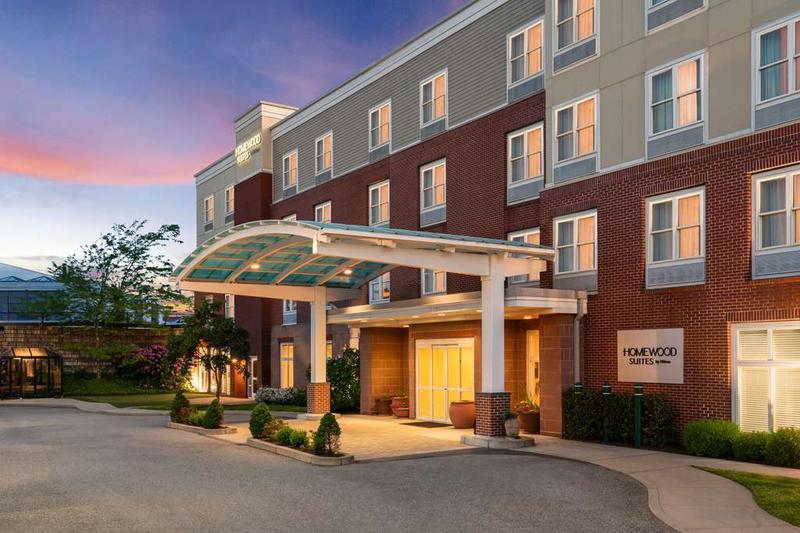 Hilton Newport