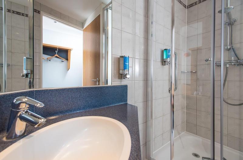 Holiday Inn Express Stoke On Trent — photo 3