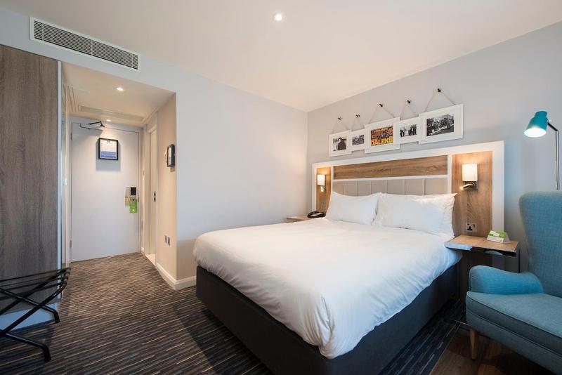 Holiday Inn Shepperton — photo 2