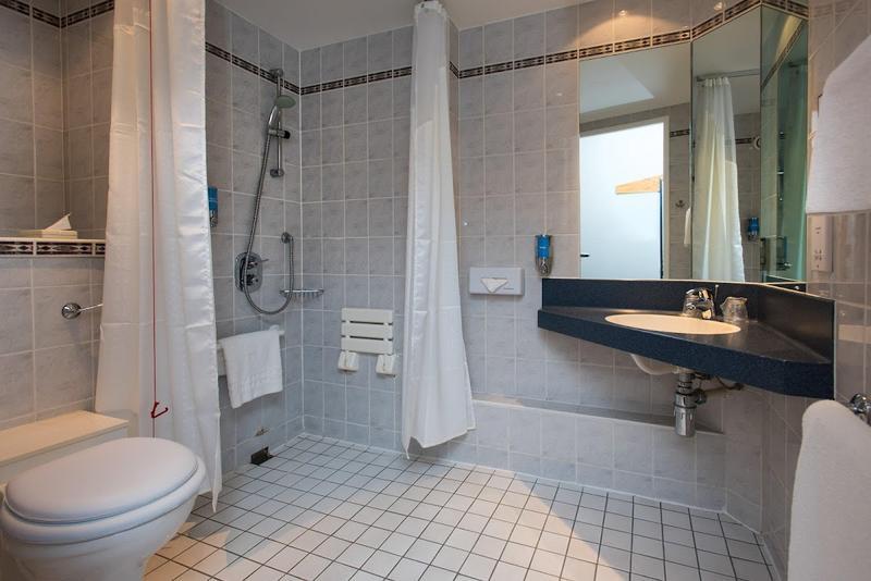Holiday Inn Stratford Upon Avon — photo 3