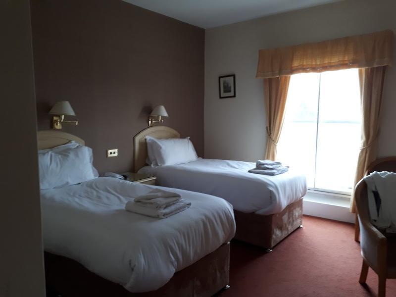 Kings Hotel — photo 2