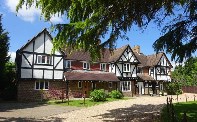 Little Silver Country Hotel