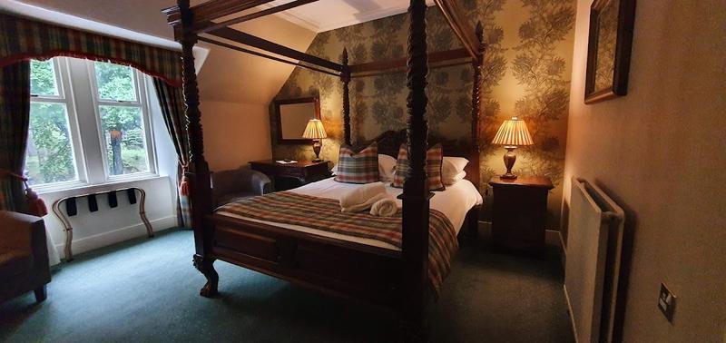Loch Kinord Hotel — photo 2