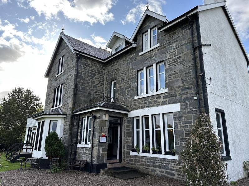 Loch Shiel Hotel