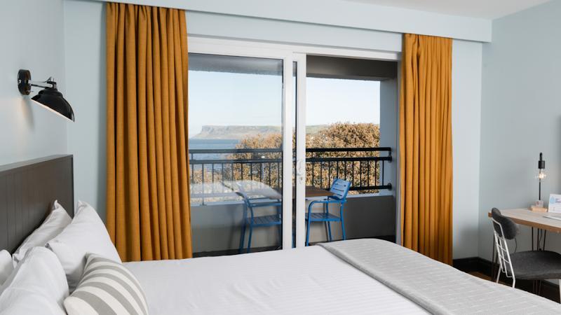 Marine Hotel