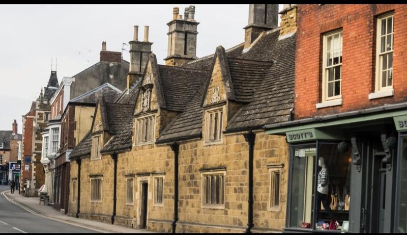 Melton Mowbray — photo 2
