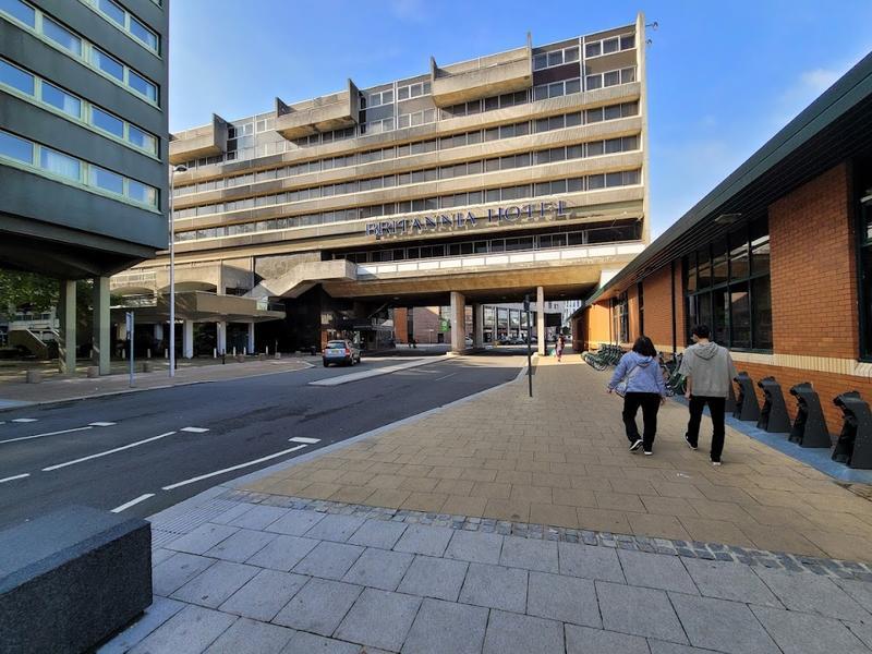 Menzies Leofric Hotel