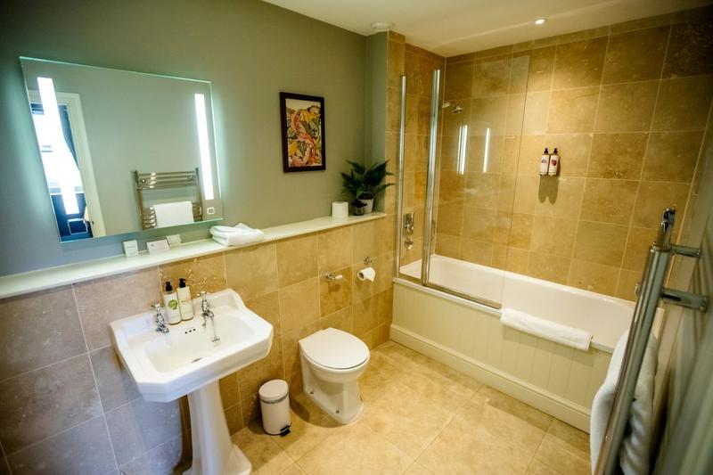 Methuen Arms Hotel — photo 3