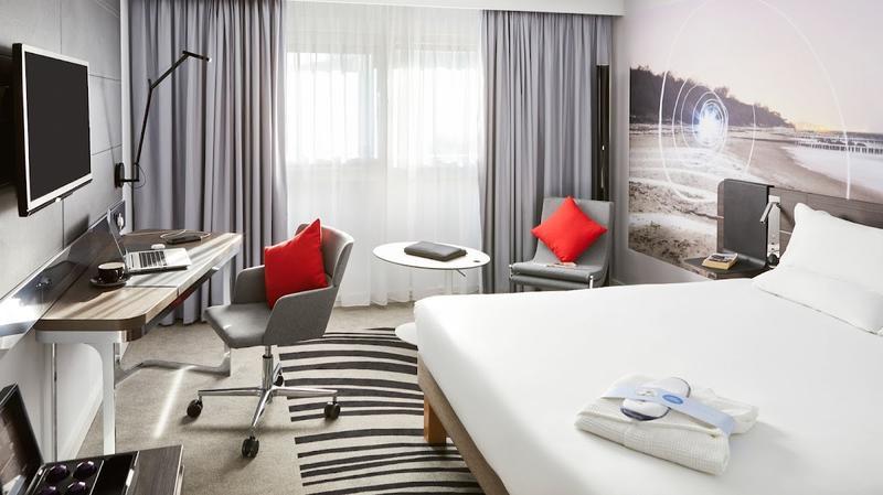 Novotel Hotel NEC — photo 2