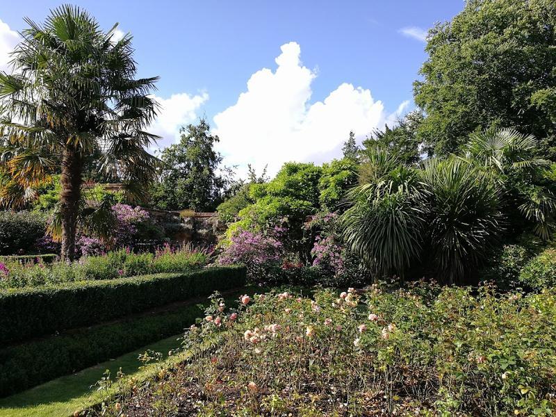 Oaks Lodge — photo 3