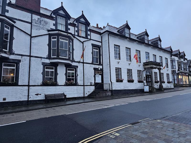 Owain Glyndwr Hotel