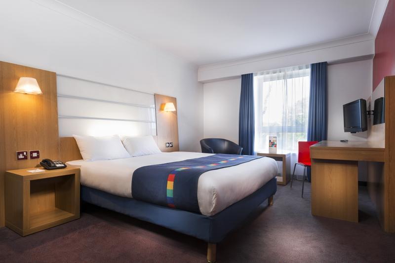 Park Inn by Radisson Cardiff North — photo 3