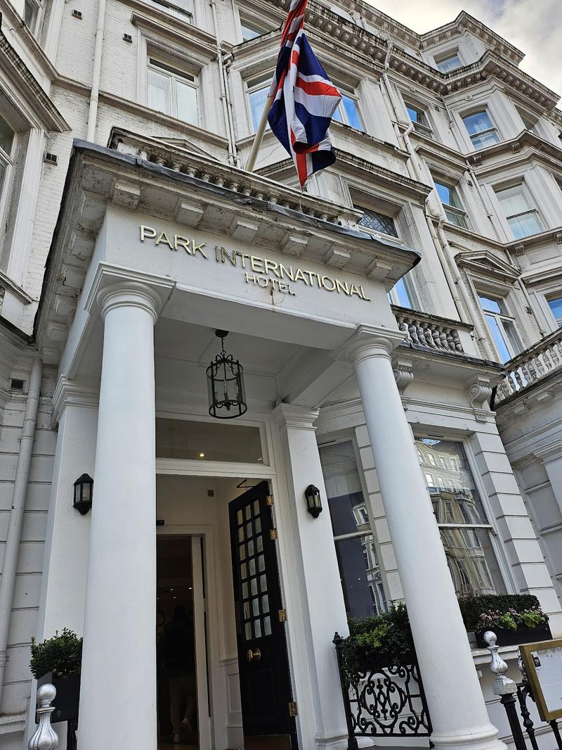 Park International Hotel