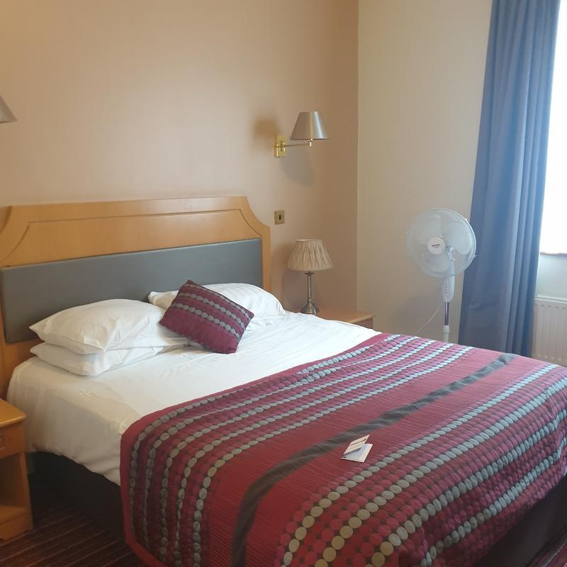 Parkside International Hotel — photo 2