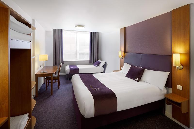 Premier Inn Tower Hill — photo 2