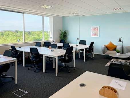 Regus Bracknell Trinity Court — photo 3
