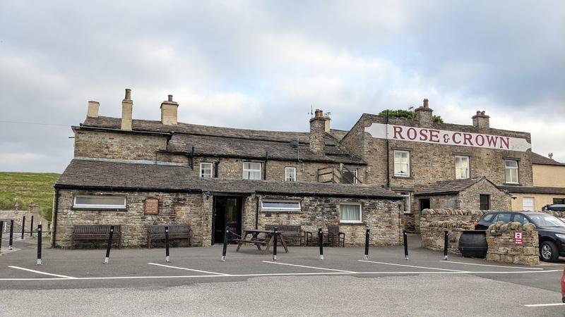 Rose & Crown Hotel