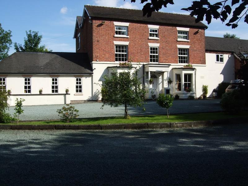 Rosehill Manor Hotel